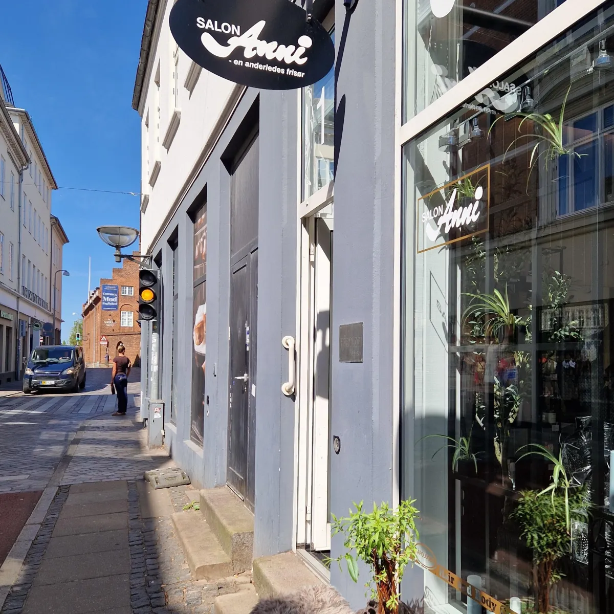 Salon Annis facade på Kirkegade